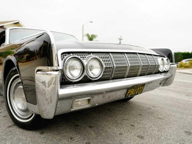 1964 Lincoln Continental 18