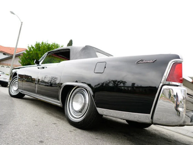 1964 Lincoln Continental 20
