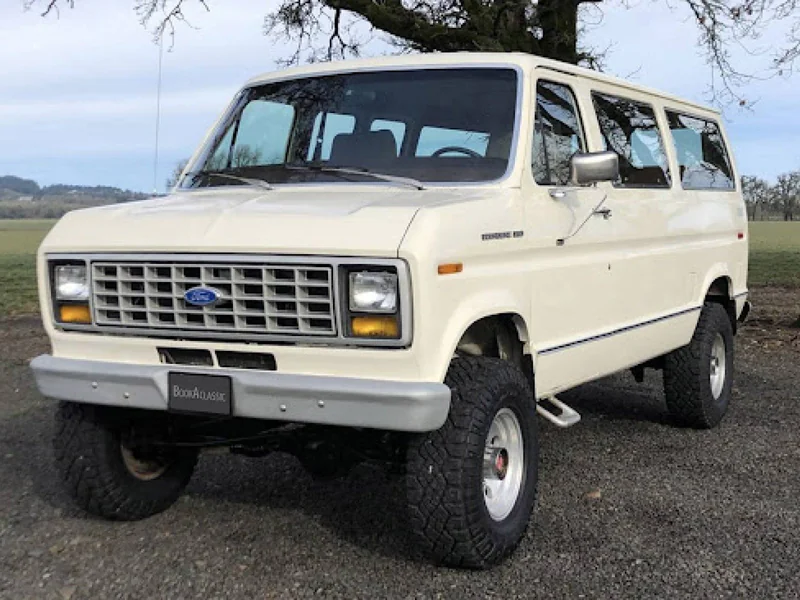 1990 Ford Ford Econoline 4x4 Quadravan 2