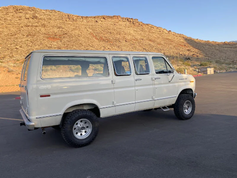 1990 Ford Ford Econoline 4x4 Quadravan 6