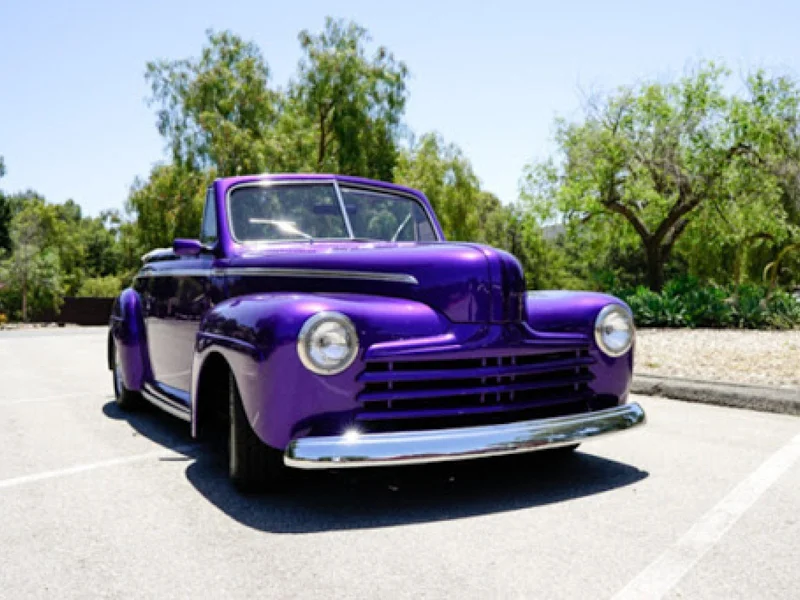 1946 Ford Sportsman 2
