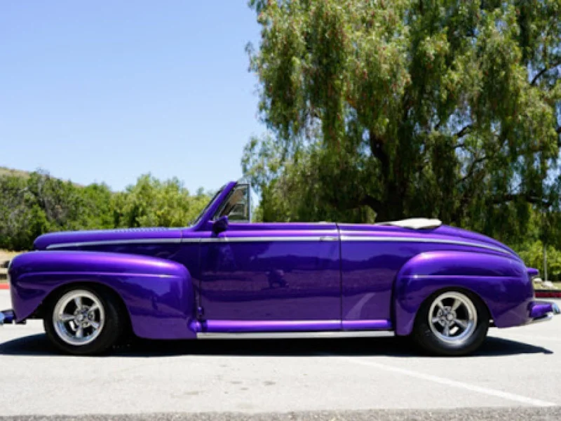 1946 Ford Sportsman 4