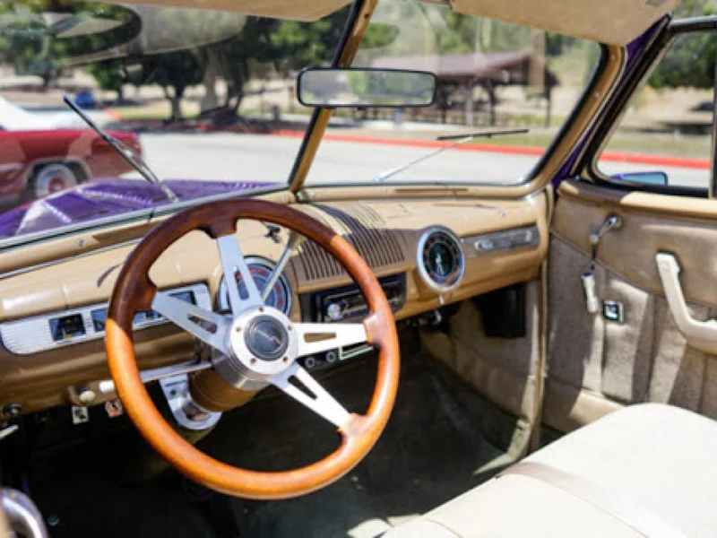 1946 Ford Sportsman 8