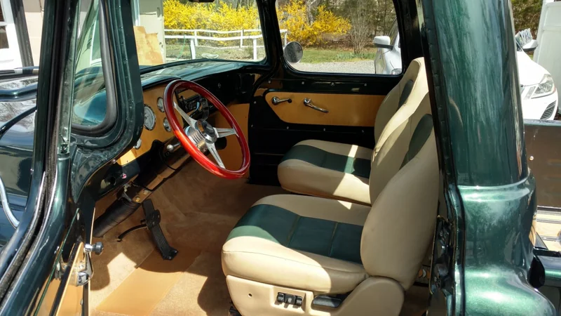 1958 GMC S100 4