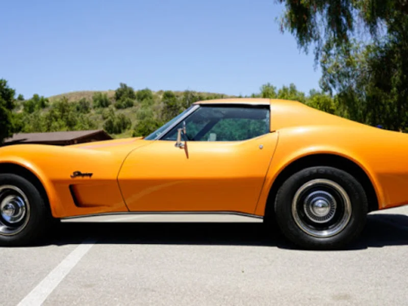 1973 Chevrolet Corvette T-Top 3