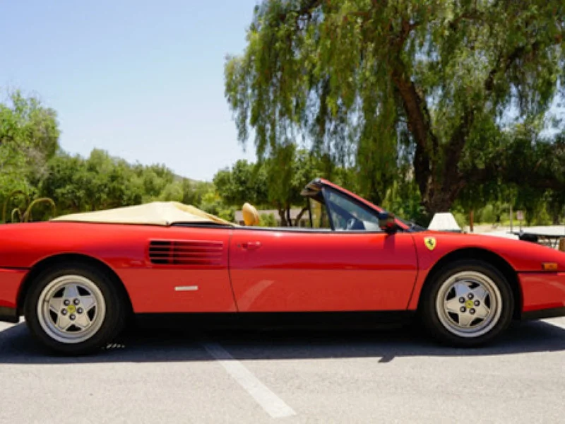 1989 Ferrari Mondial T 3