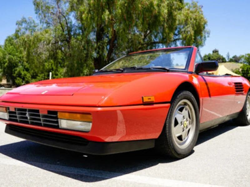 1989 Ferrari Mondial T 15