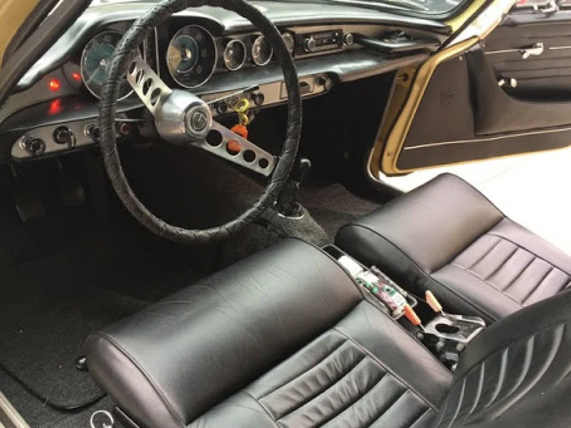 1966 Volvo 1800S 3