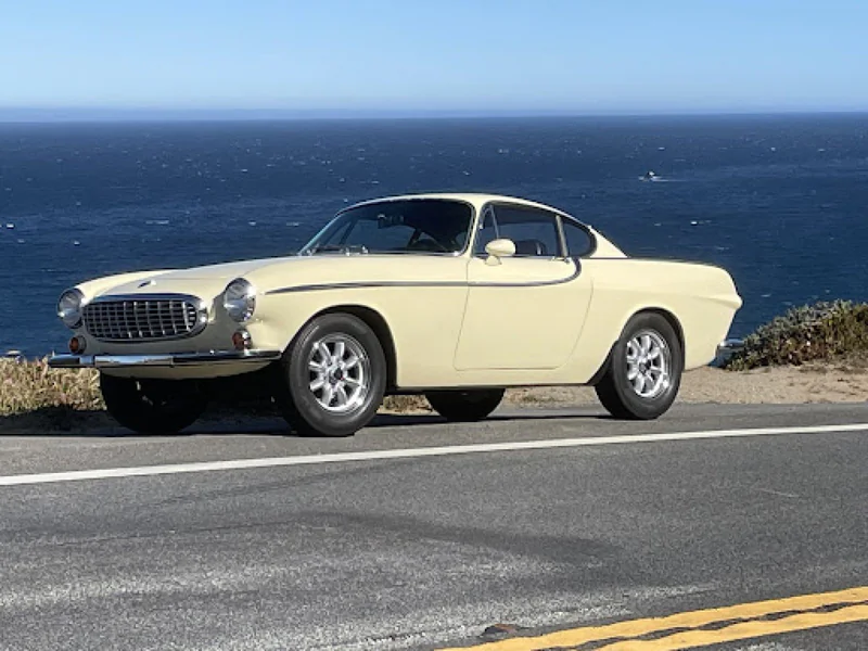 1966 Volvo 1800S 8