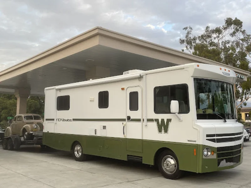 2015 Winnebago Brave 27b 7