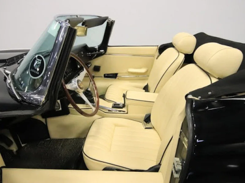 1969 Jaguar E-Type XKE 4