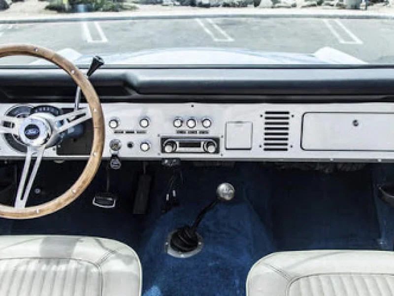 1975 Ford Bronco 12