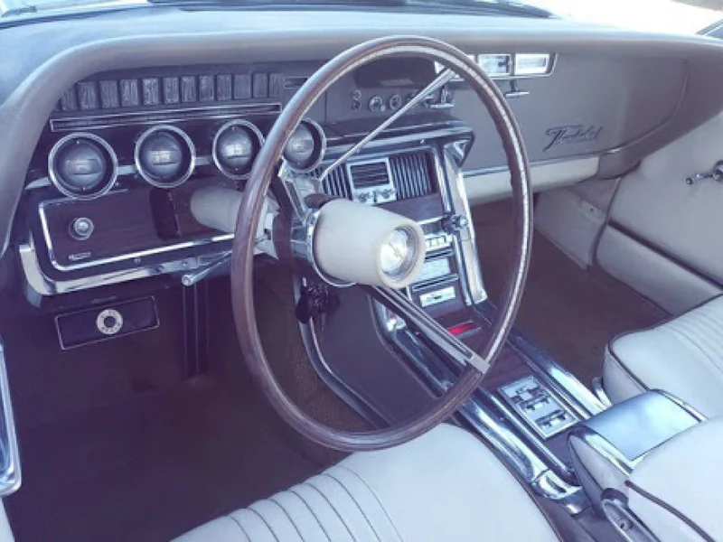 1965 Ford Thunderbird