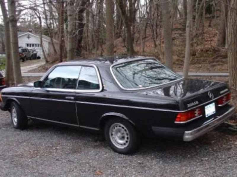 1984 Mercedes-Benz 300CD 2