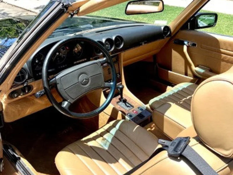 1987 Mercedes-Benz 560 SL 11