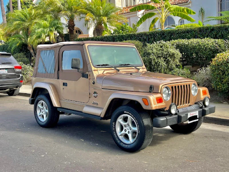 2000 Jeep Wrangler Sahara 3