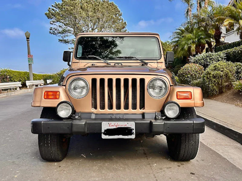 2000 Jeep Wrangler Sahara 5