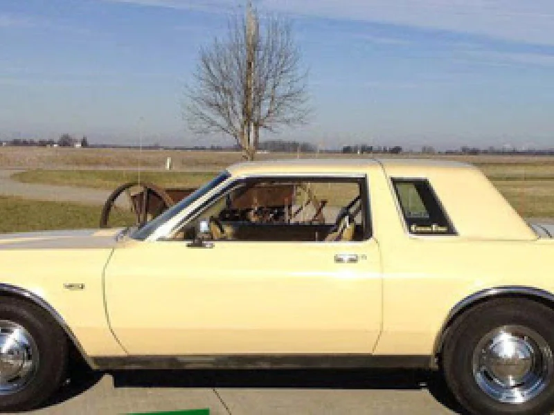 1980 Chrysler LeBaron 2