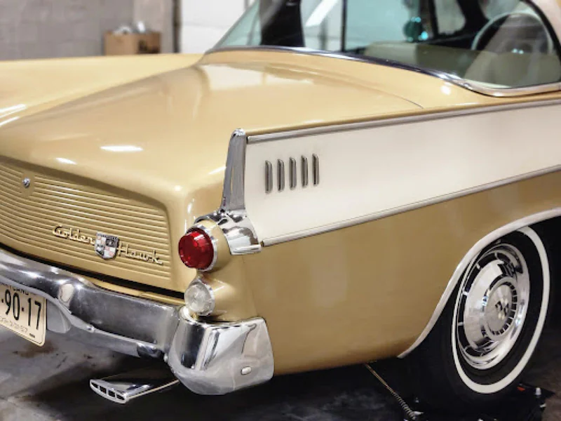 1957 Studebaker Golden Hawk 6