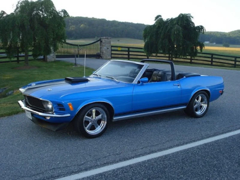 1970 Ford Mustang 2
