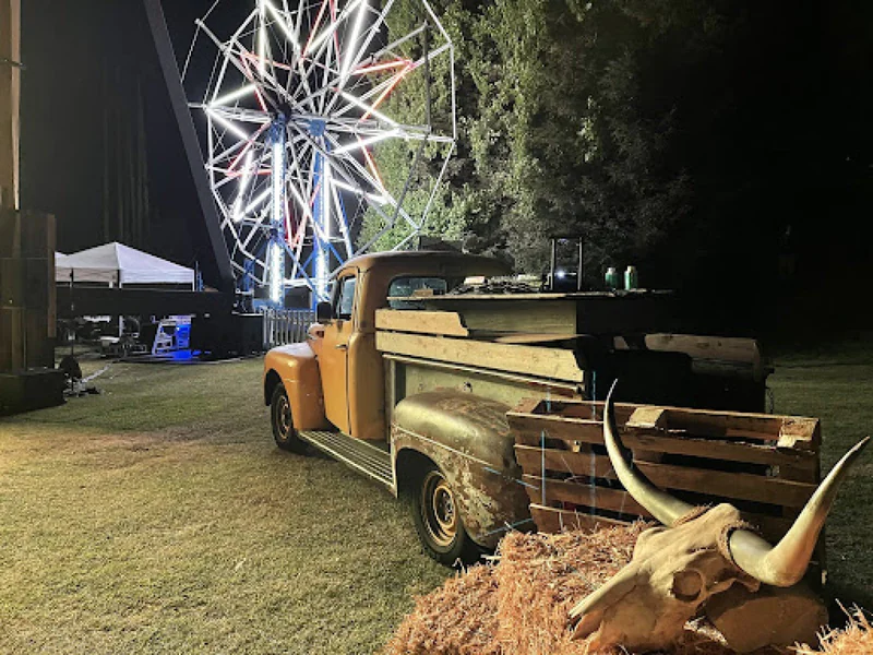 1951 Ford F2 Farm/Ranch Truck 9