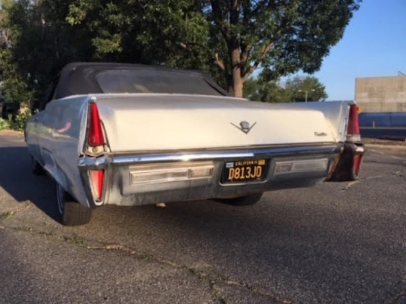 1969 Cadillac Coupe de Ville 8