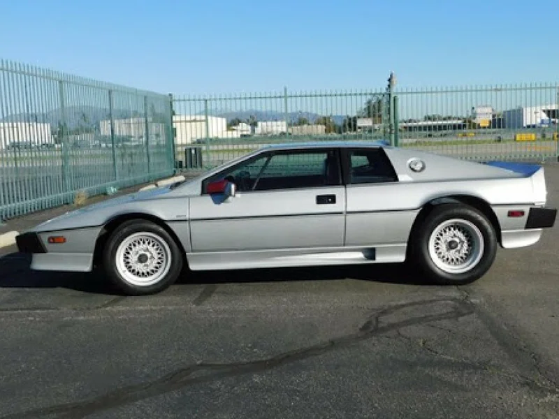 1986 Lotus Esprit Turbo 4