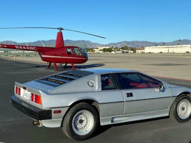 1986 Lotus Esprit Turbo 7