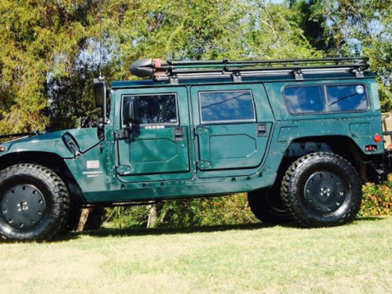 1997 GMC Hummer H1 4