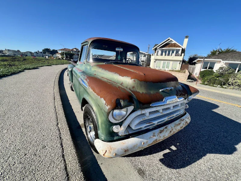 1957 Chevrolet 3800 5
