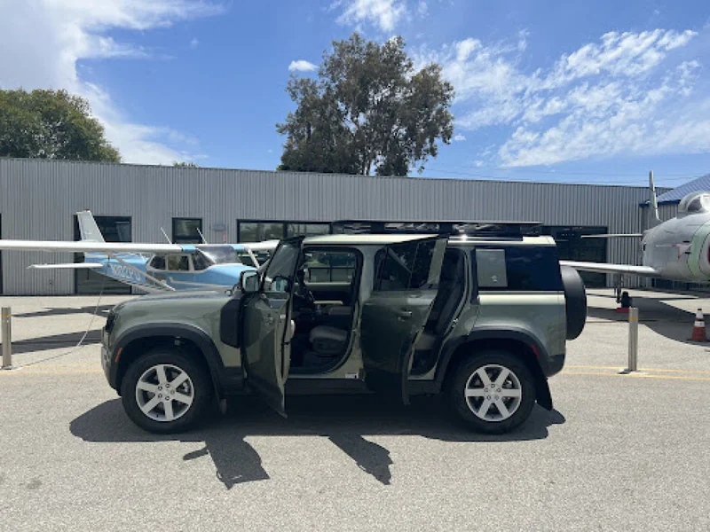 2022 Land Rover Defender 4