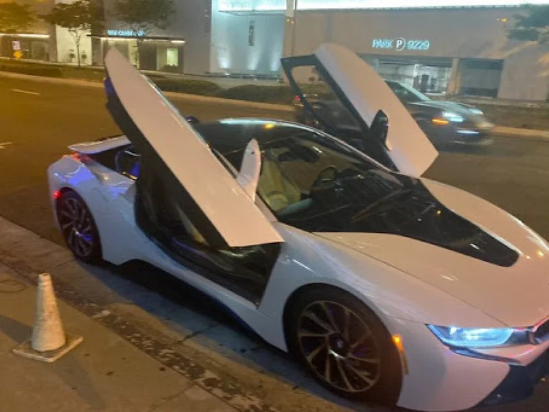 2015 BMW i8 4