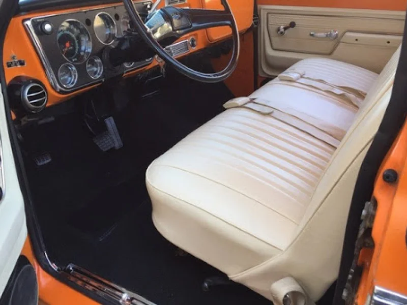 1972 Chevrolet C20 Custom 2