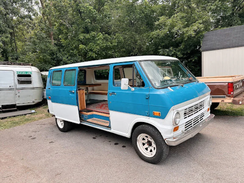 1973 Ford Econoline 3