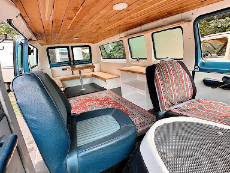 1973 Ford Econoline 6