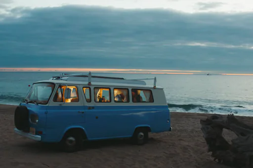 1966 Ford Econoline Supervan 2