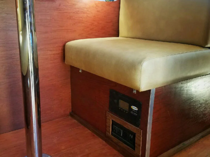 1968 Volkswagen Type II Bus 4