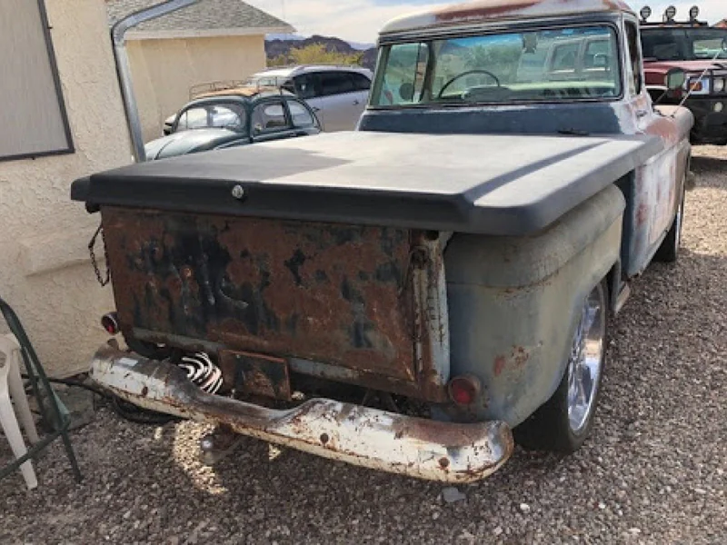 1955 Chevrolet Deluxe pickup