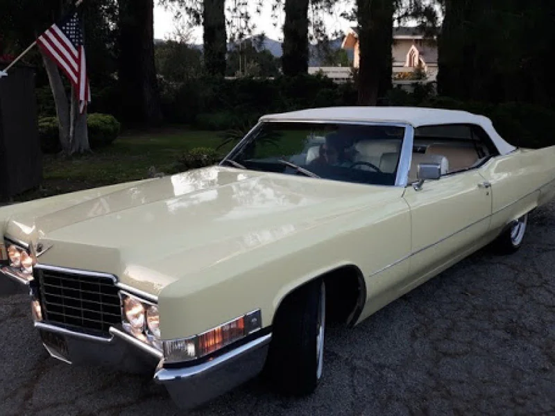 1969 Cadillac DeVille 2