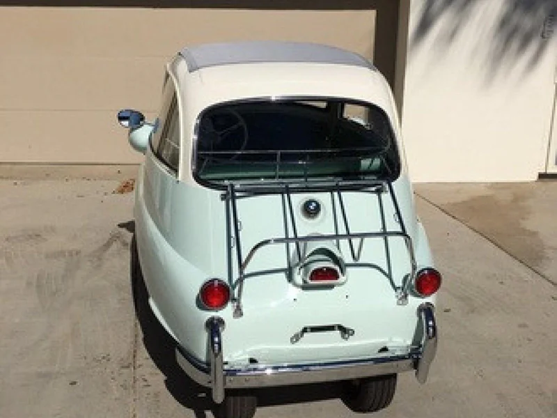 1957 BMW Isetta 4