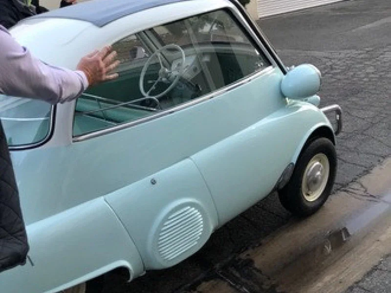 1957 BMW Isetta 6