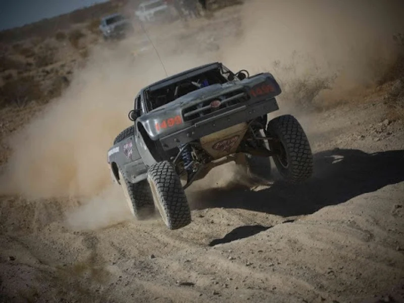 1989 Toyota Off Road Race Truck 3