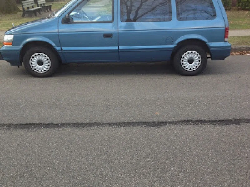 1995 Plymouth Voyager 2
