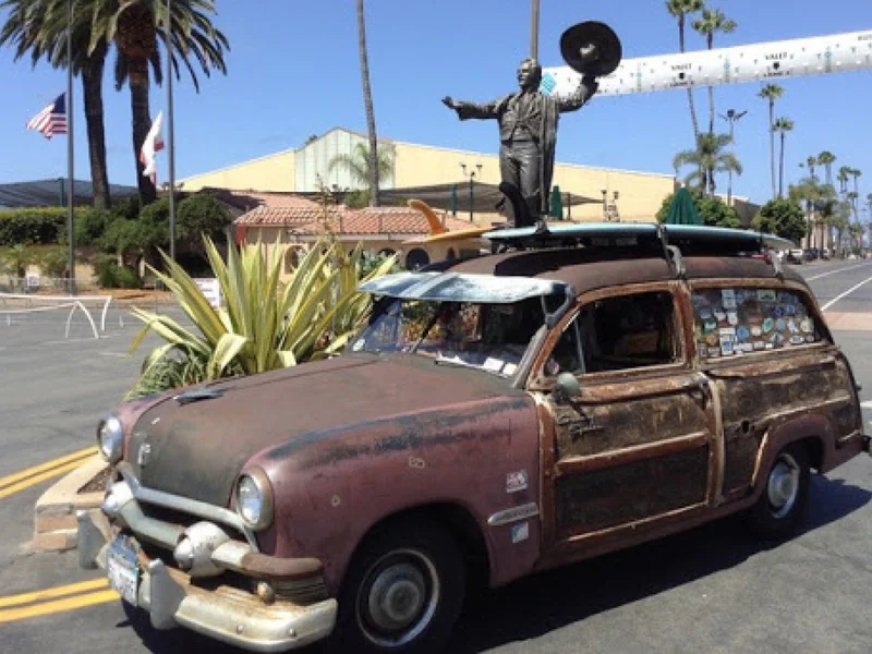 1951 Ford Woodie 4