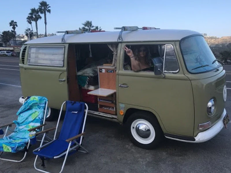 1968 Volkswagen Camper 13