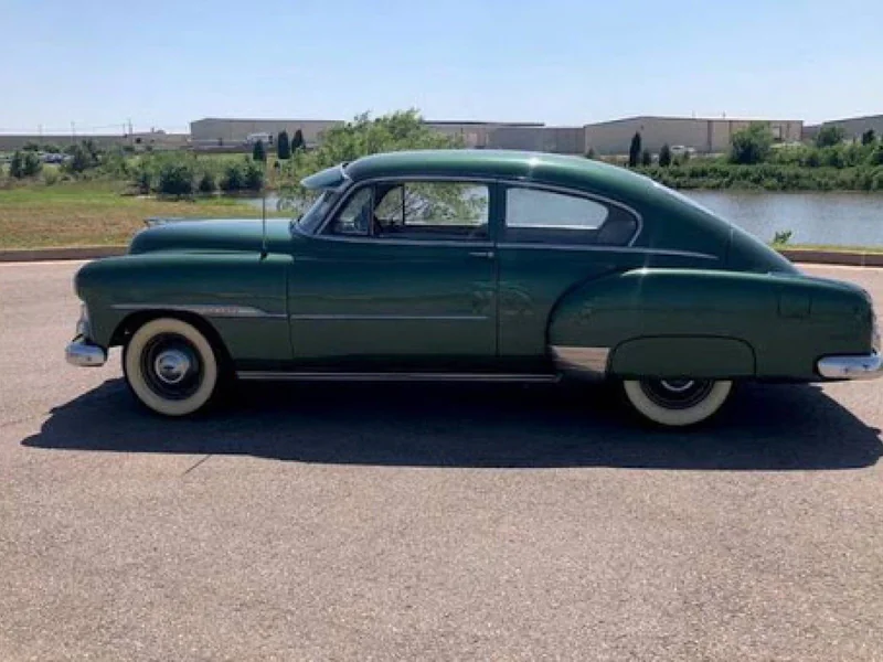 1951 Chevrolet Fleetline 2