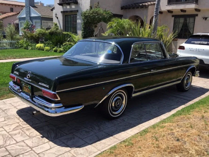 1967 Mercedes-Benz 250se coupe