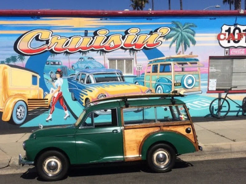 1960 Morris Minor Woodie 5