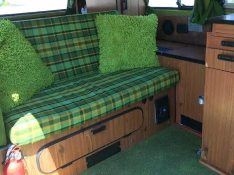 1977 Volkswagen Westfalia Camper 32