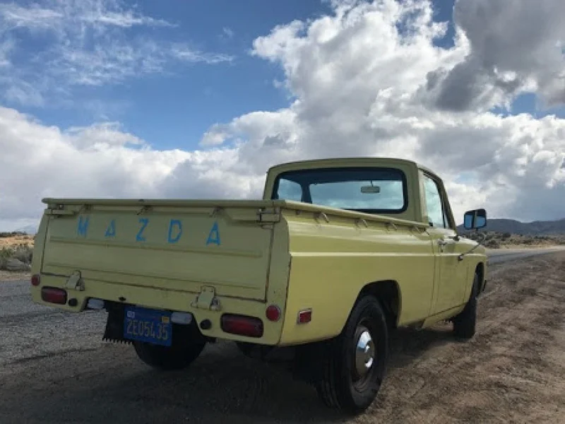 1974 Mazda B1600 2